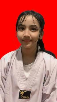 JUARA 3 CADET PEMULA U.44 PUTRI zivana zarin putri aliza